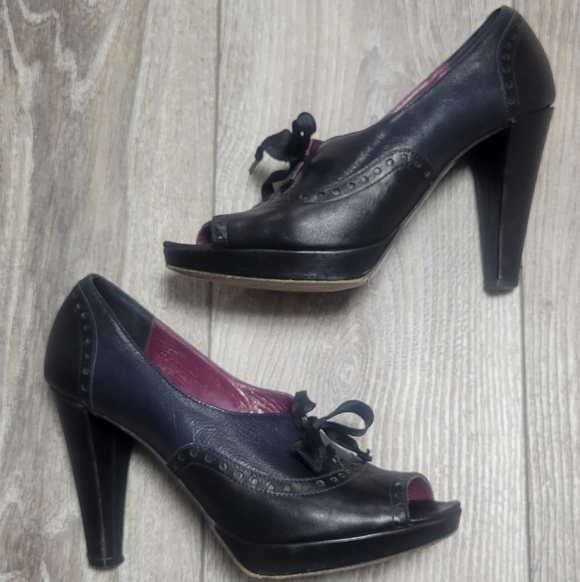 Coach Peep Toe Lace-Up Claudine Black Leather Pumps Size 7.5 - Picture 10 of 12